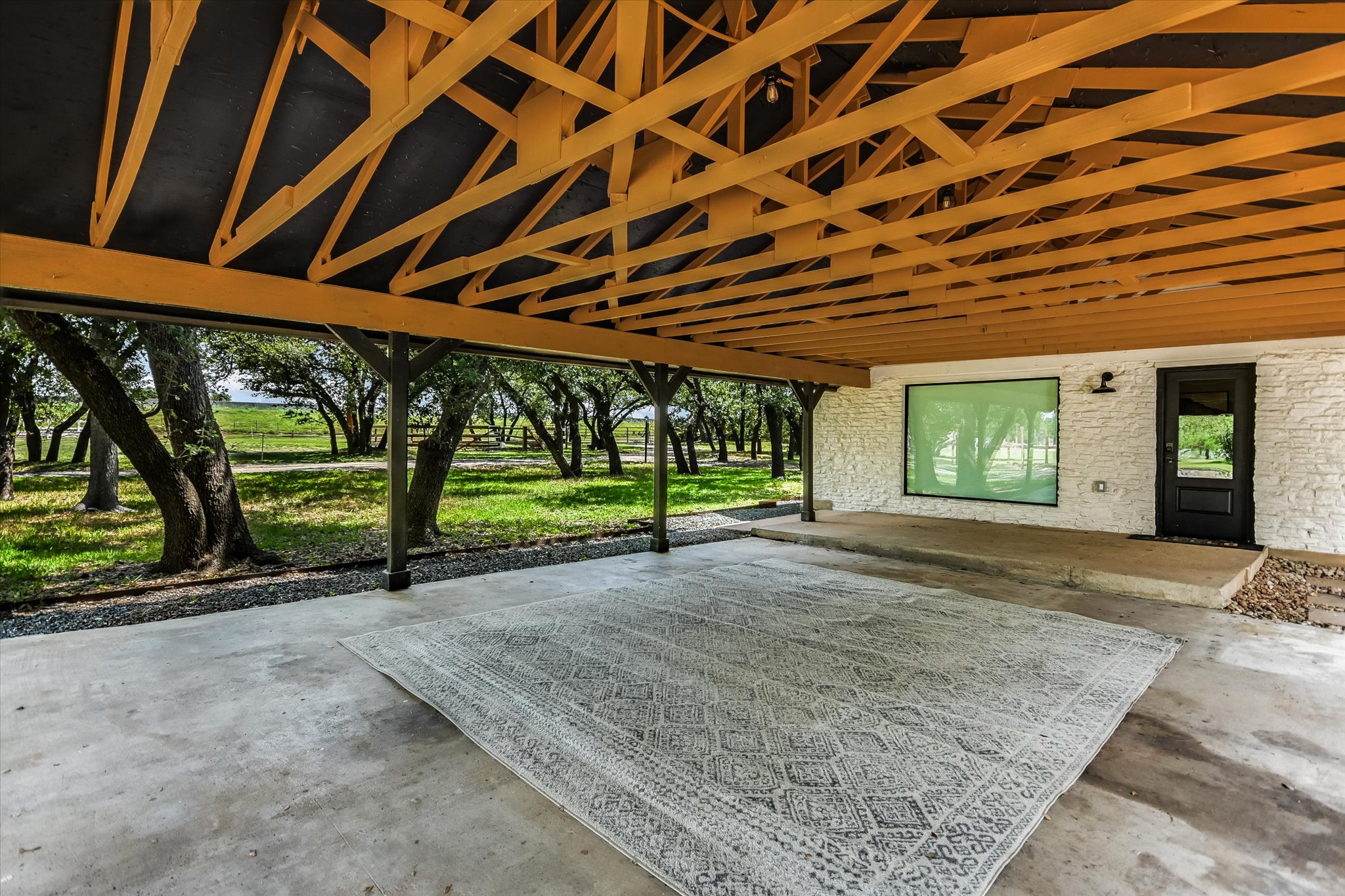 4717 Sam Bass Road Round Rock, TX 78681 - Photo 33 of 36