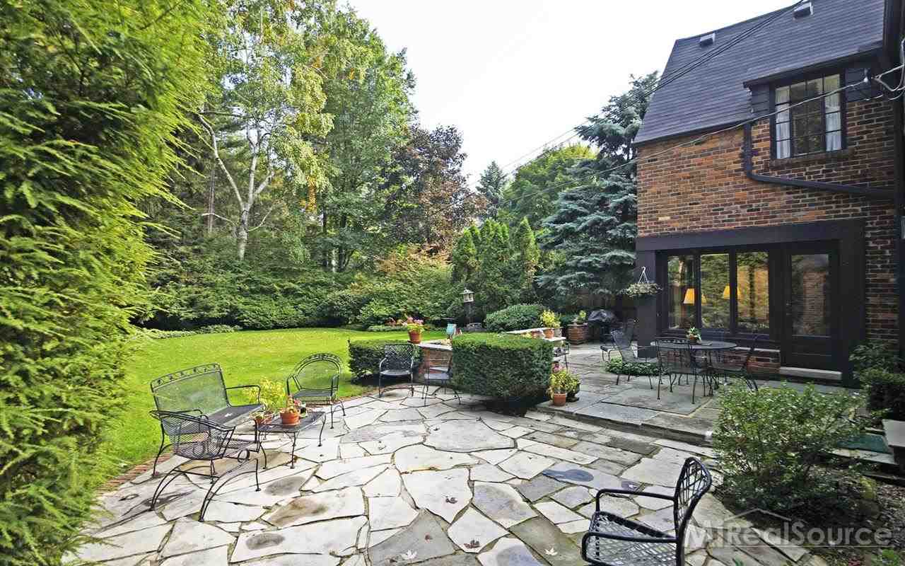 126 Moran Road Grosse Pointe Farms, MI 48236 - Photo 27 of 29