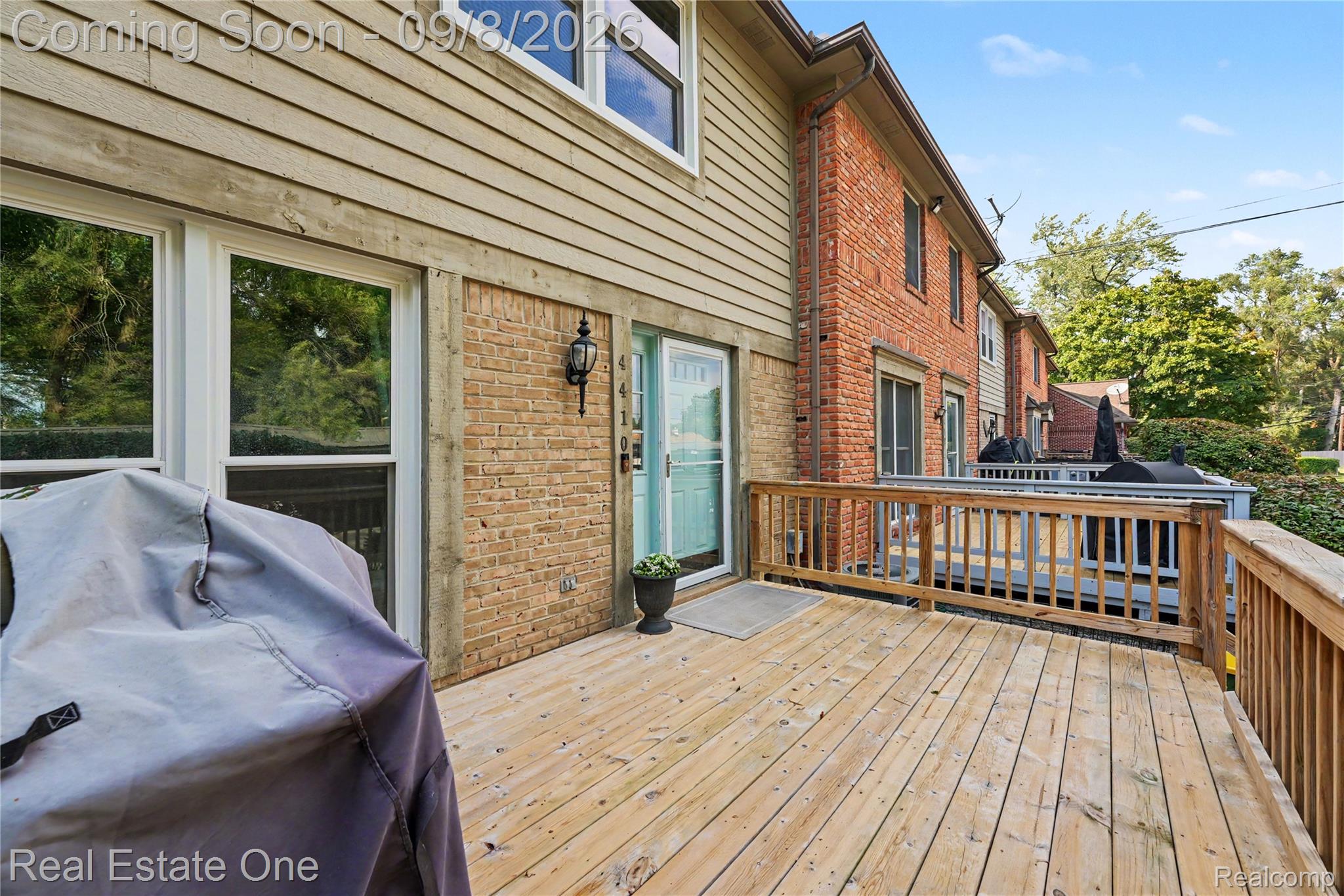 4410 South Rochester Road Royal Oak, MI 48073 - Photo 2 of 14 015_file_4431.jpg