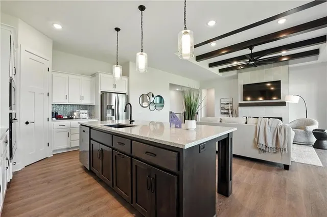 $530,825 | 20677 Skyview Lane, Spring Hill, KS 66083