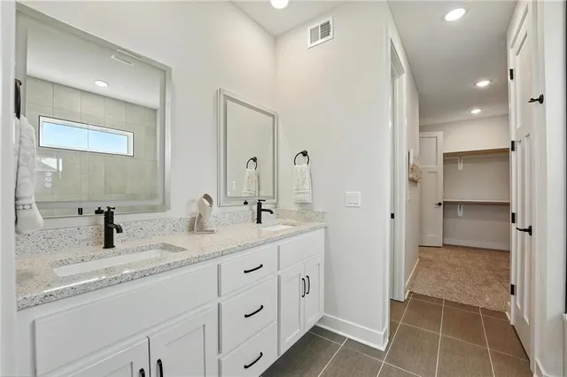 $530,825 | 20677 Skyview Lane, Spring Hill, KS 66083