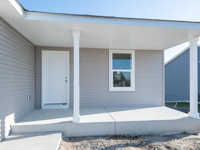 $416,900 | 2127 River Bend Trail, Mayer, MN 55360