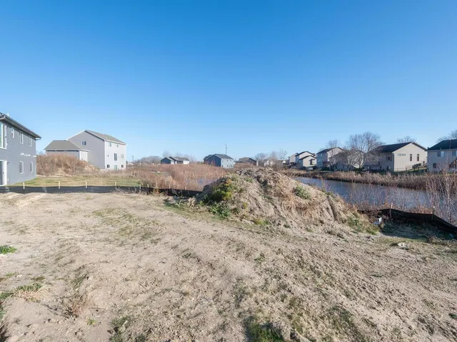 $416,900 | 2127 River Bend Trail, Mayer, MN 55360