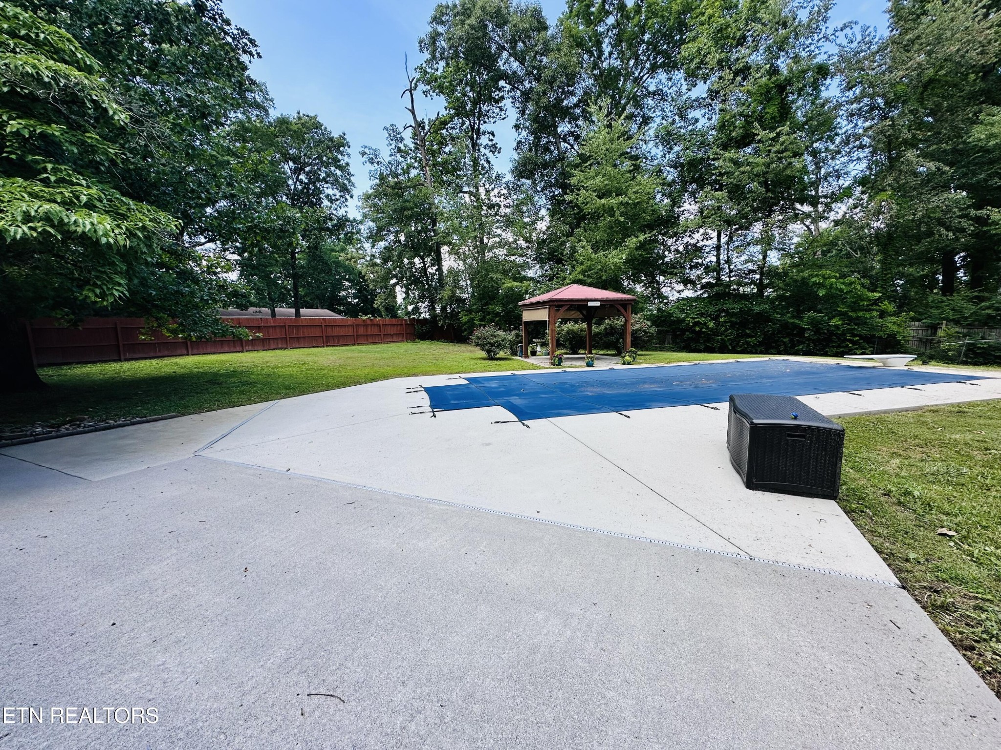 408 Dell Road Maryville, TN 37804 - Photo 5 of 40 Gallery Image 5