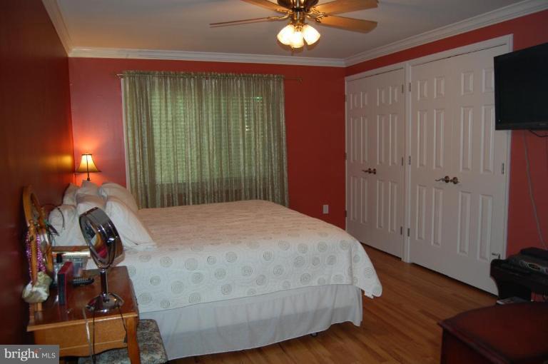 2304 Fox Fire Court Reston, VA 20191 - Photo 17 of 27 Master Bedroom #2