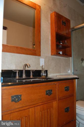 2304 Fox Fire Court Reston, VA 20191 - Photo 18 of 27 Master Bath #2