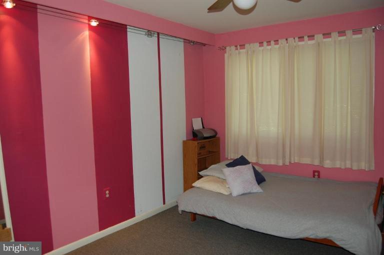 2304 Fox Fire Court Reston, VA 20191 - Photo 24 of 27 Bedroom #5