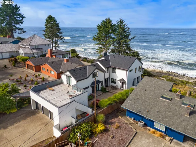 $2,495,000 | 3282 Sunset Boulevard, Seaside, OR 97138