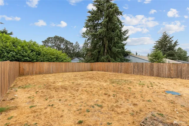 $2,300 | 132 173rd Street East, Spanaway, WA 98387