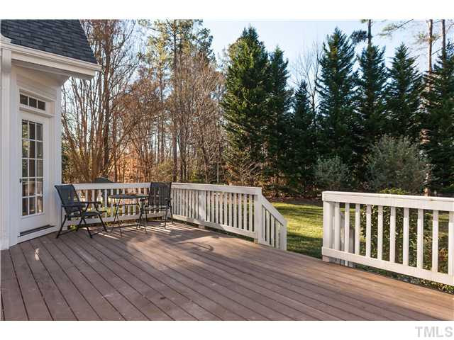 1512 Liatris Lane Raleigh, NC 27613 - Photo 23 of 25 Deck