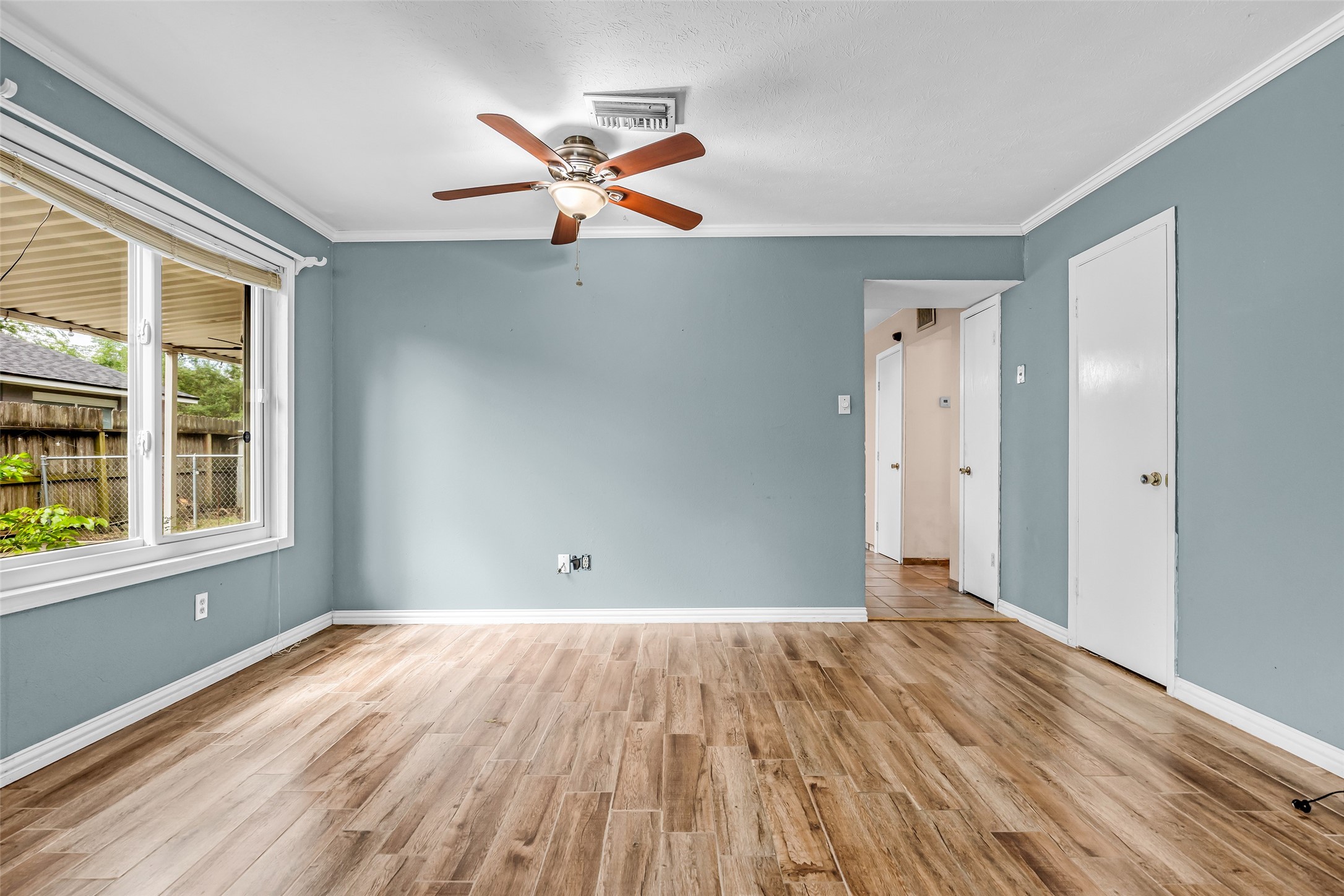 17031 Seven Pines Drive Spring, TX 77379 - Photo 12 of 28 This area of the Kitchen Could be used as separate Formal Dining