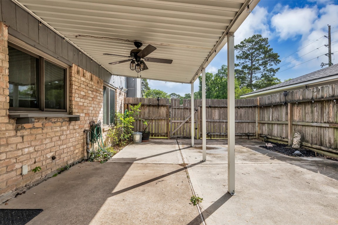 17031 Seven Pines Drive Spring, TX 77379 - Photo 26 of 28 Large Side Patio just off the Kitchen. Great for Grilling and Chillin!