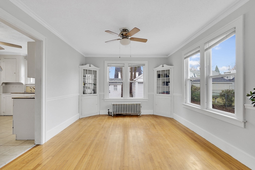 16 Fenimore Boulevard Springfield, MA 01108 - Photo 11 of 34