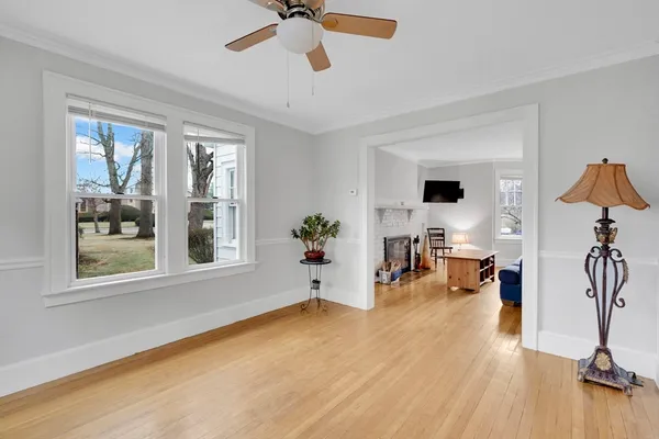 $359,900 | 16 Fenimore Boulevard, Springfield, MA 01108