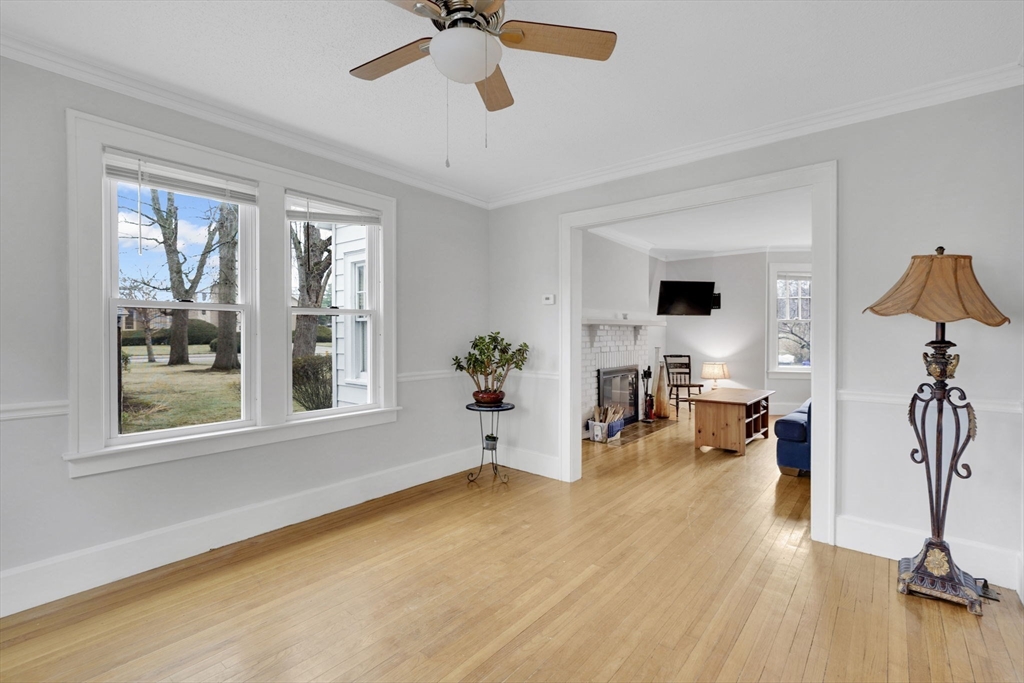 16 Fenimore Boulevard Springfield, MA 01108 - Photo 12 of 34