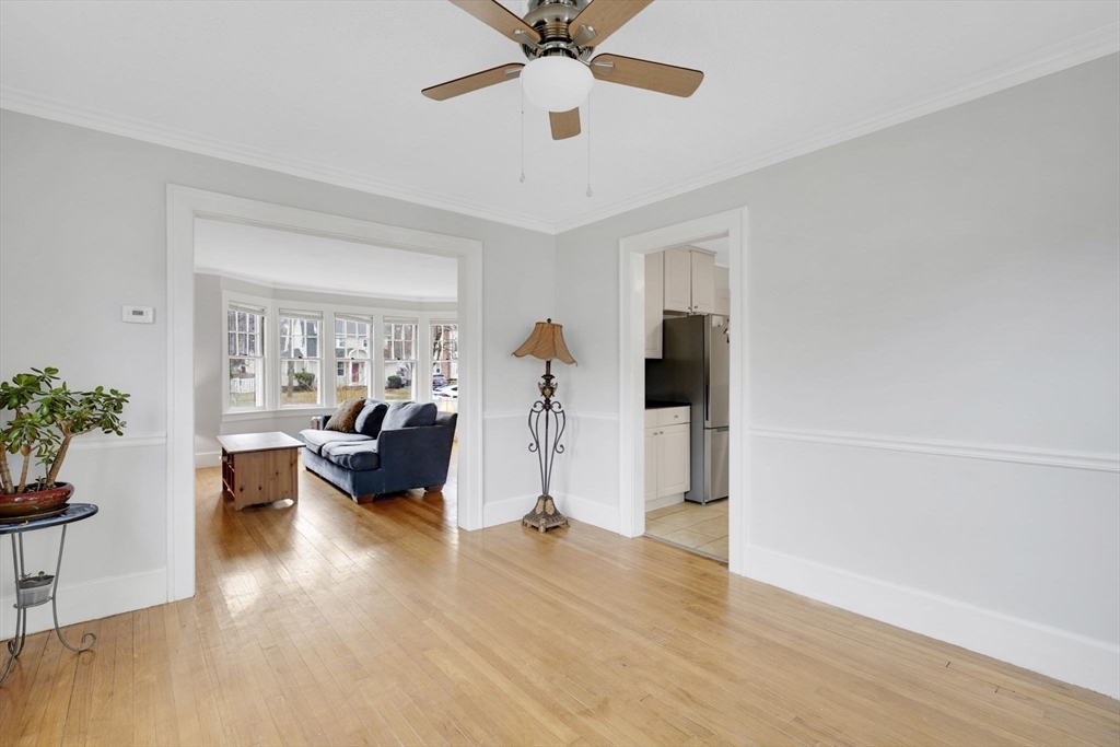 16 Fenimore Boulevard Springfield, MA 01108 - Photo 13 of 34