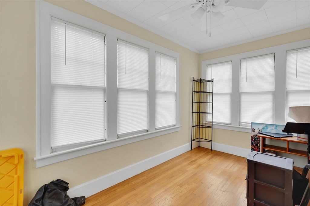 16 Fenimore Boulevard Springfield, MA 01108 - Photo 14 of 34