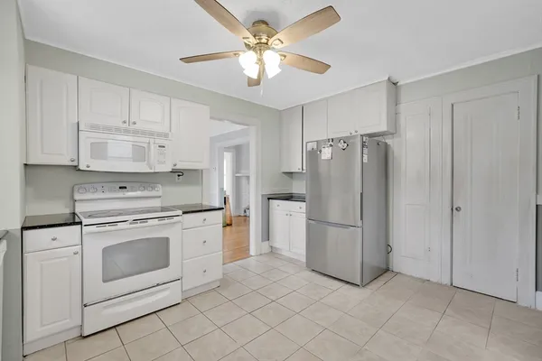 $359,900 | 16 Fenimore Boulevard, Springfield, MA 01108