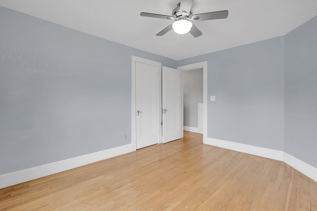 16 Fenimore Boulevard Springfield, MA 01108 - Photo 25 of 34