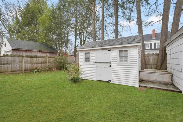 $359,900 | 16 Fenimore Boulevard, Springfield, MA 01108