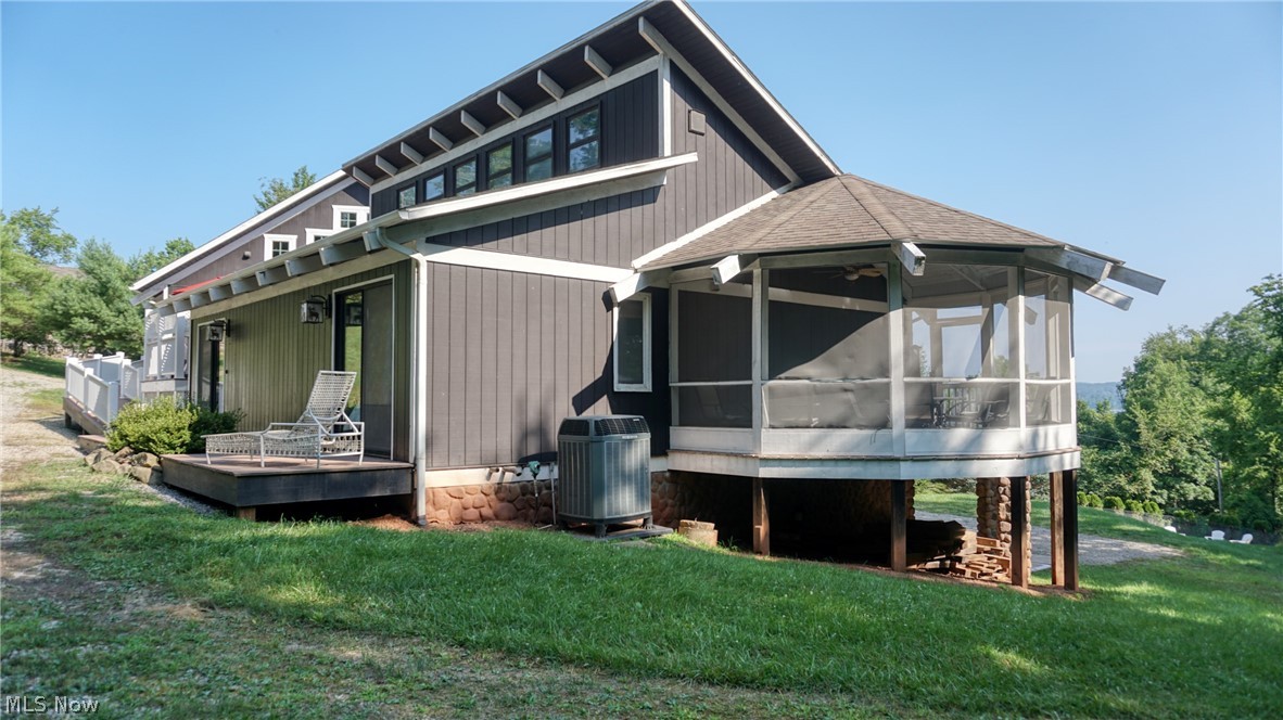 23035 Briar Hill Road Senecaville, OH 43780 - Photo 10 of 35