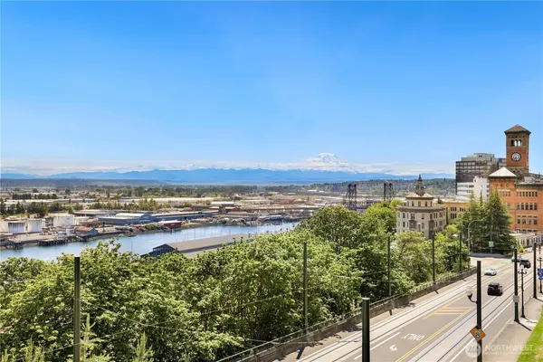 $699,000 | 525 Broadway, Unit 401, Tacoma, WA 98402