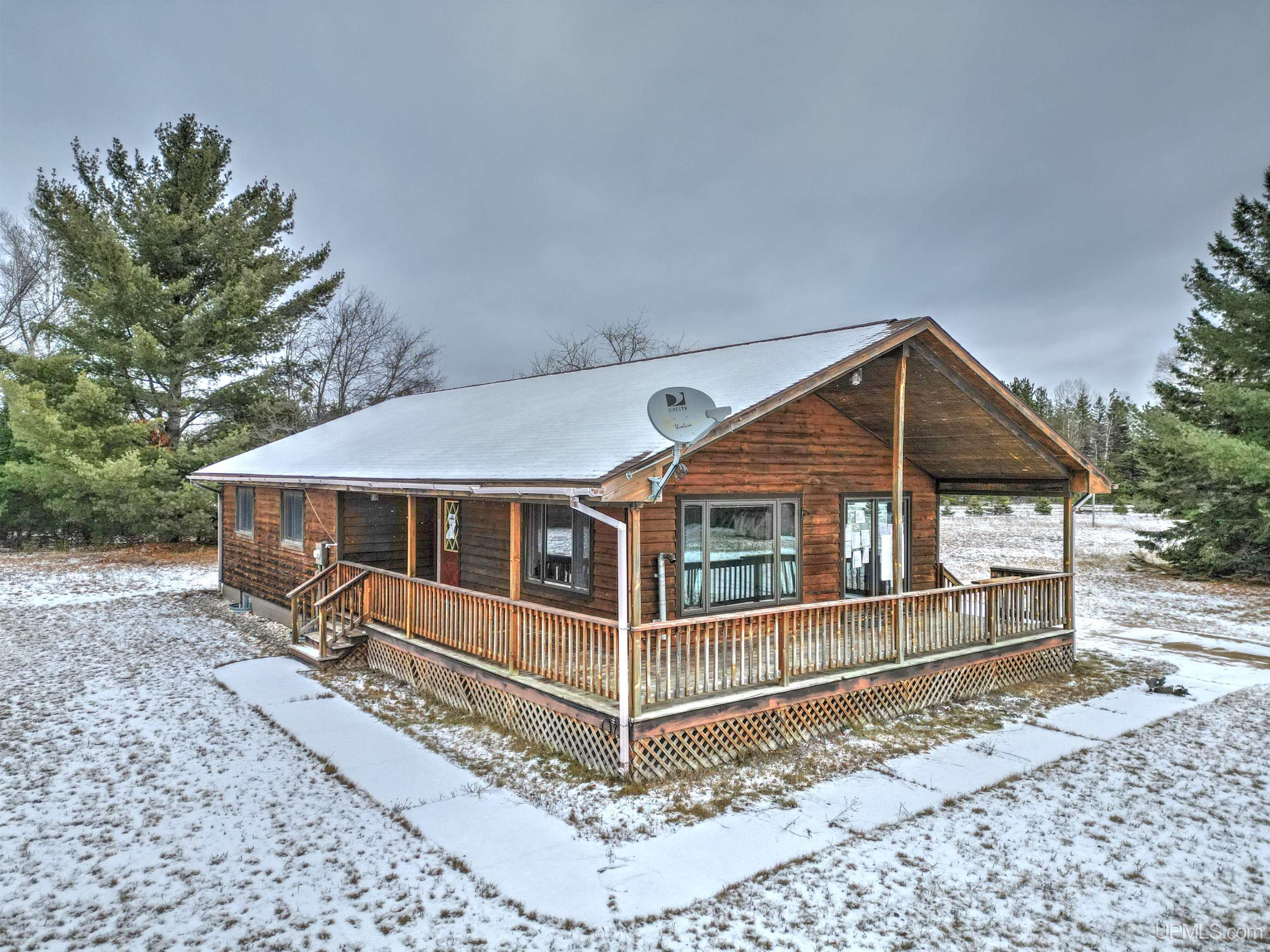 7183 West Co Road Manistique, MI 49854 - Photo 1 of 52