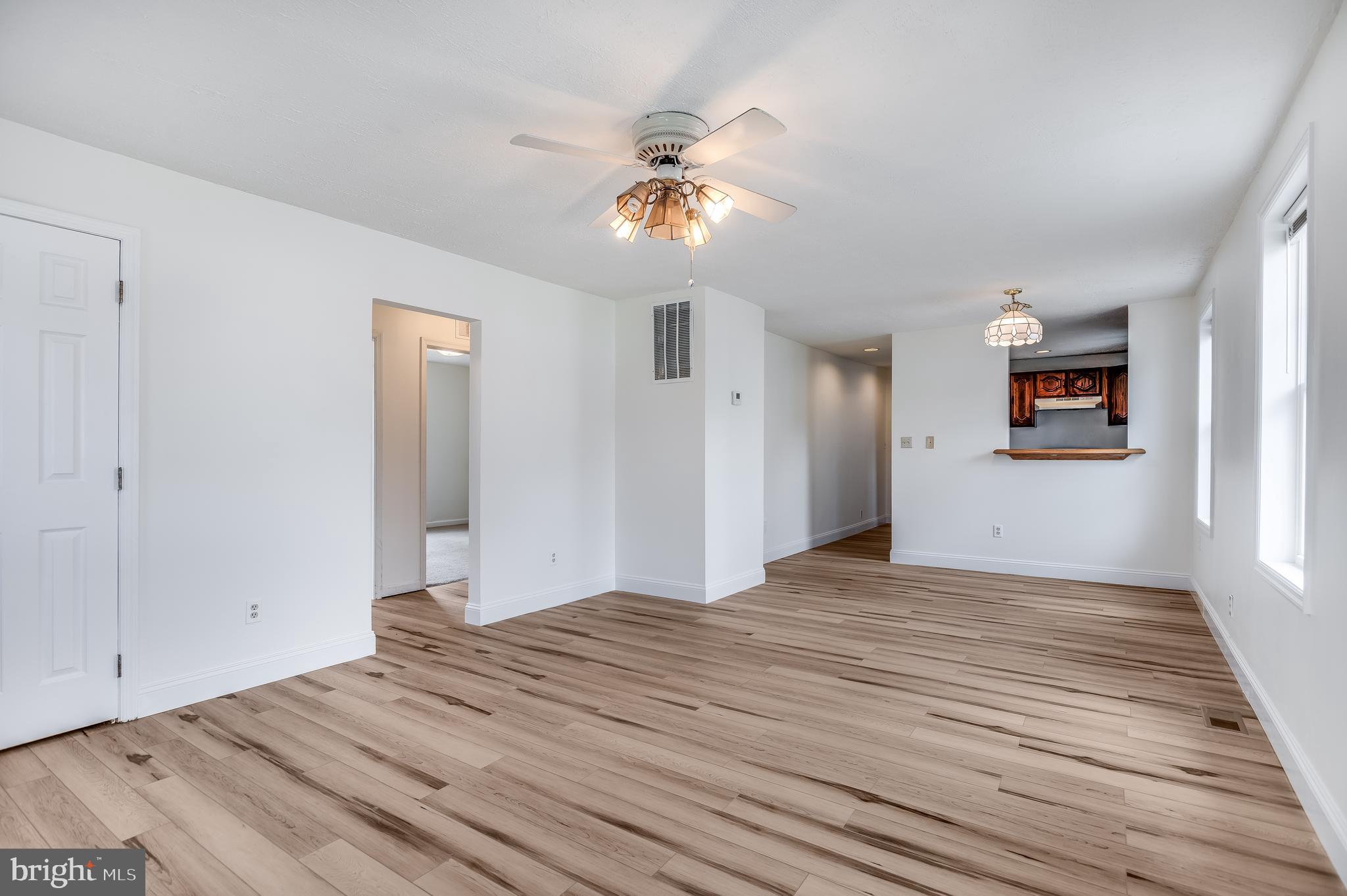 8610 Pine Tree Road Jessup, MD 20794 - Photo 4 of 21 Gallery Image 4