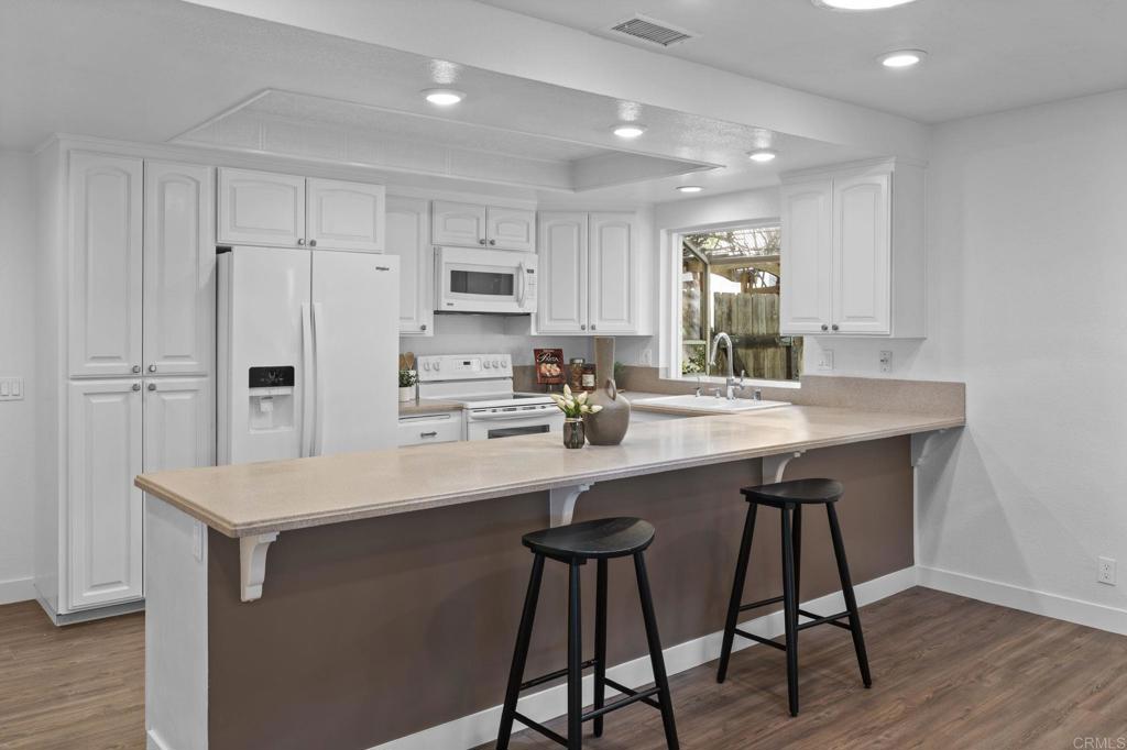 1065 Sage View Chula Vista, CA 91910 - Photo 7 of 37