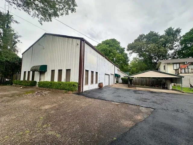 $205,000 | 2209-2211 East Old Highway 80, White Oak, TX 75693