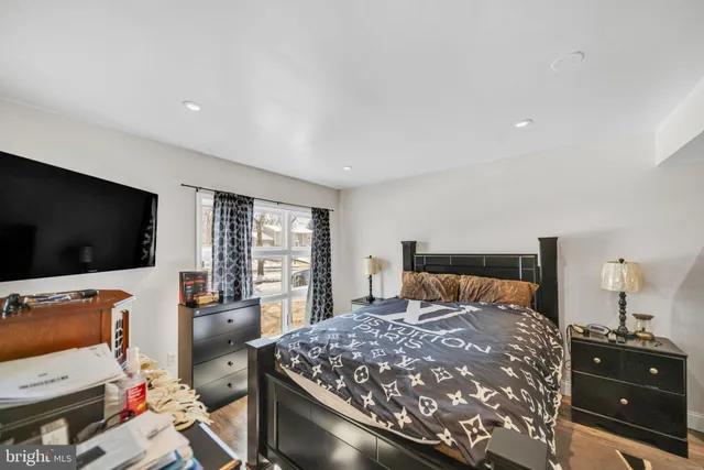 $465,000 | 6206 Clinton Way, Clinton, MD 20735