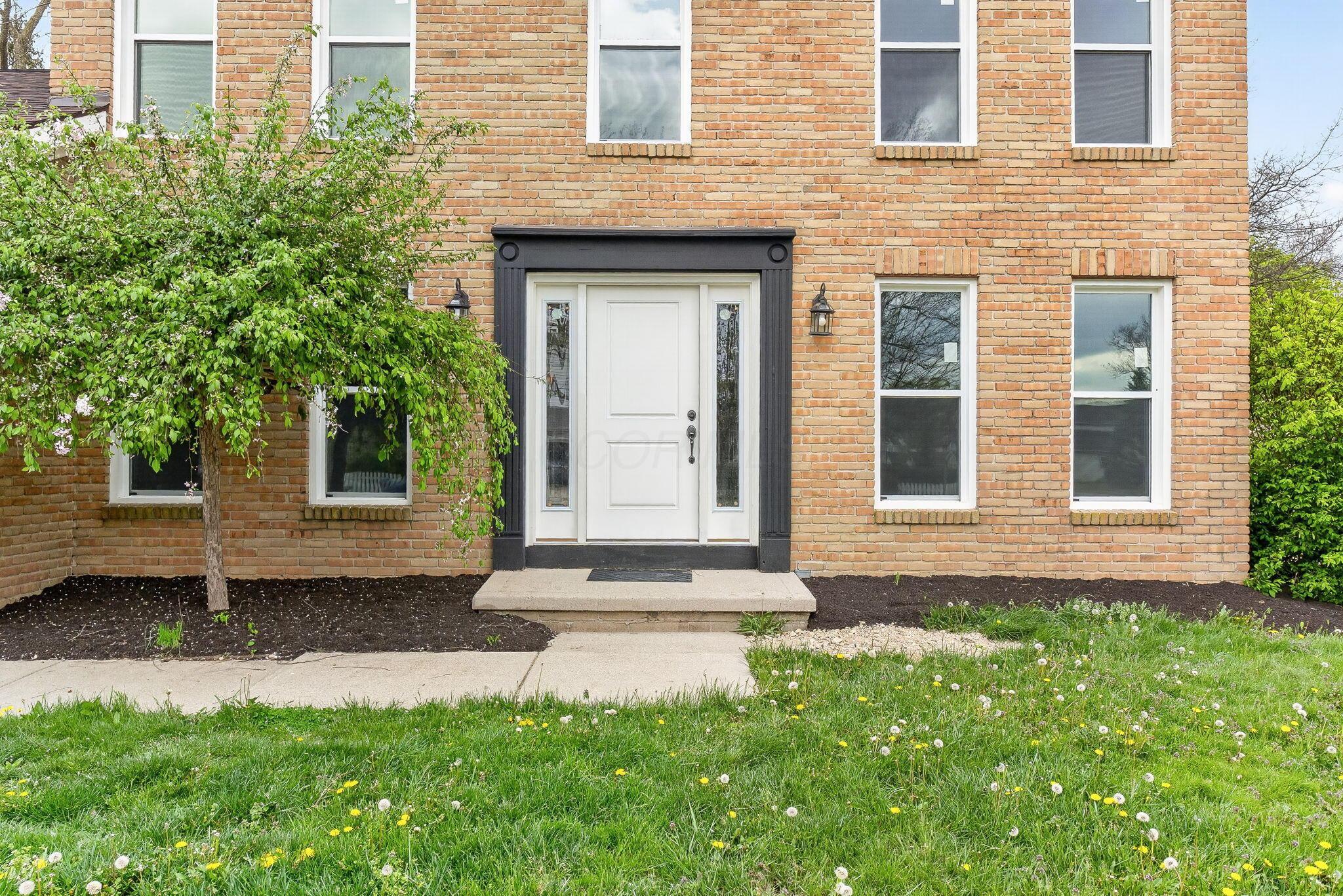 392 Rutherford Avenue Delaware, OH 43015 - Photo 7 of 62 392 Rutherford Ave (Exterior)-6