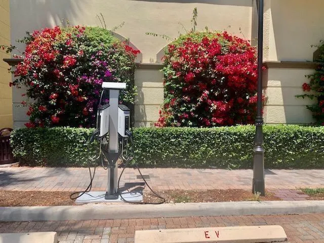 $2,600 | 2601 Northeast 14th Avenue, Unit 308, Wilton Manors, FL 33334