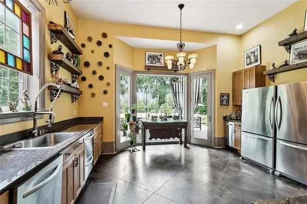 $1,200,000 | 1 Merlin Lane, Marrero, LA 70072