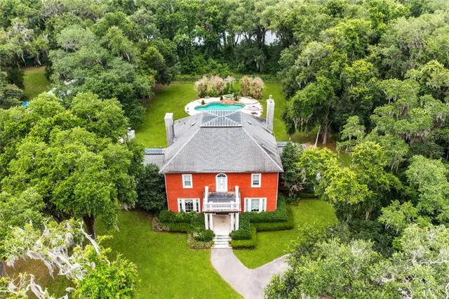 $1,200,000 | 1 Merlin Lane, Marrero, LA 70072