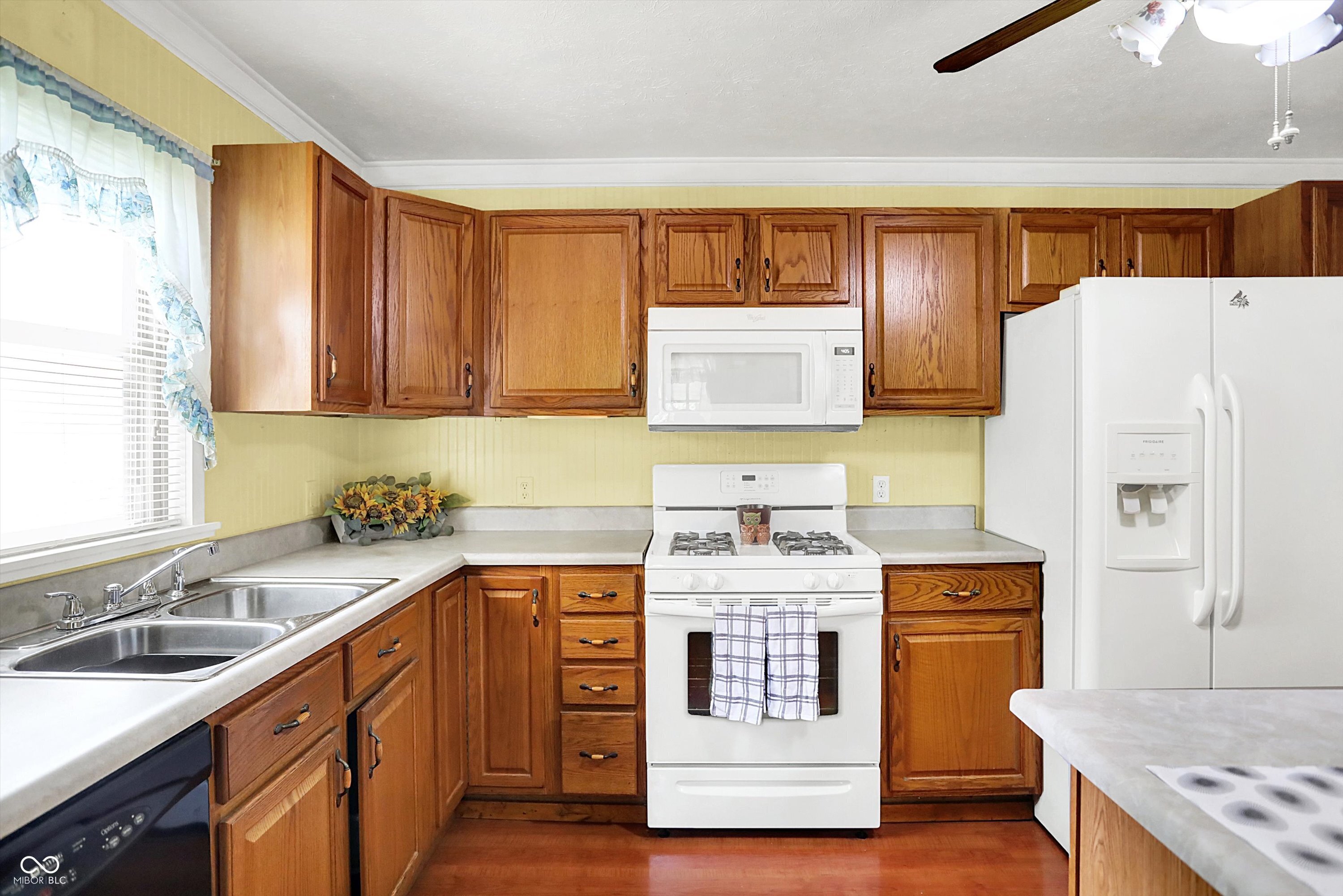 101 Heiny Road Indianapolis, IN 46217 - Photo 14 of 47