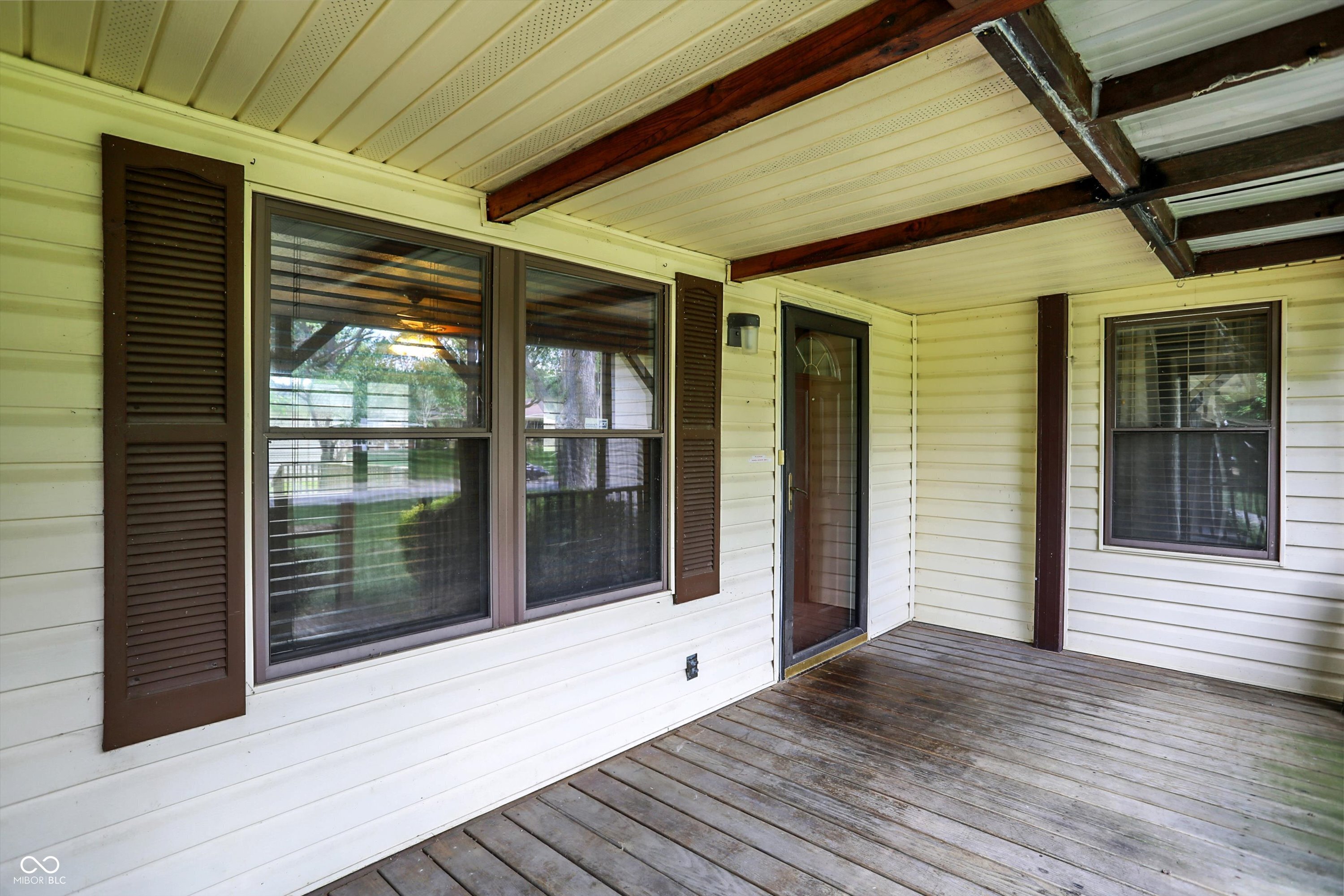 101 Heiny Road Indianapolis, IN 46217 - Photo 4 of 47