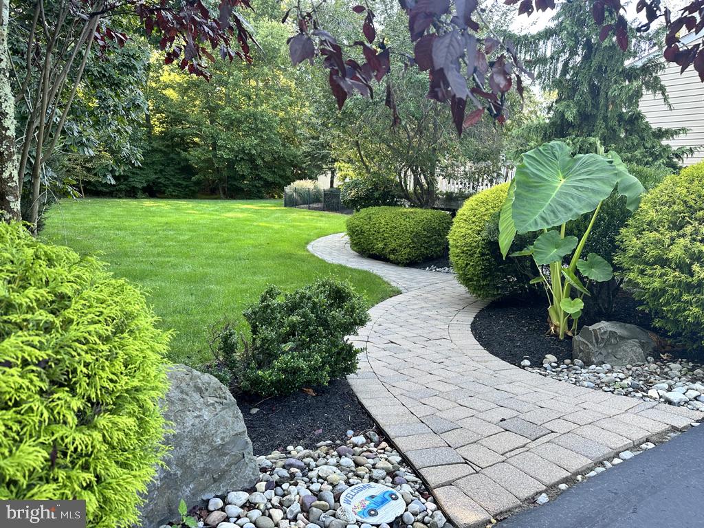 3 Bridgewater Road Farmingdale, NJ 07727 - Photo 19 of 65 Plenty of walkways