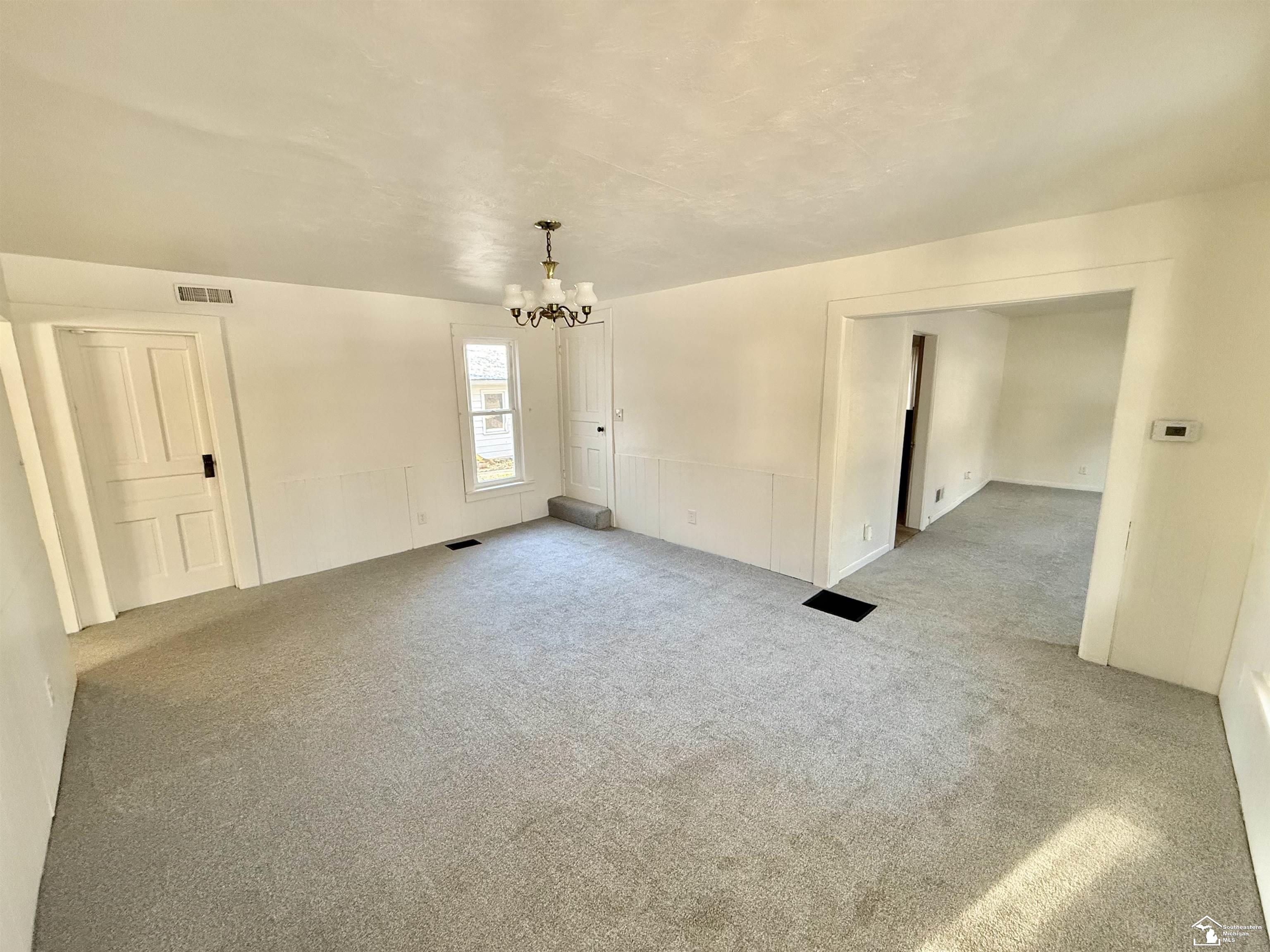 6349 Dixon Road Monroe, MI 48161 - Photo 19 of 31 50190553-2d068f9c-c27a-4568-ad85-3b220a62227f.JPG