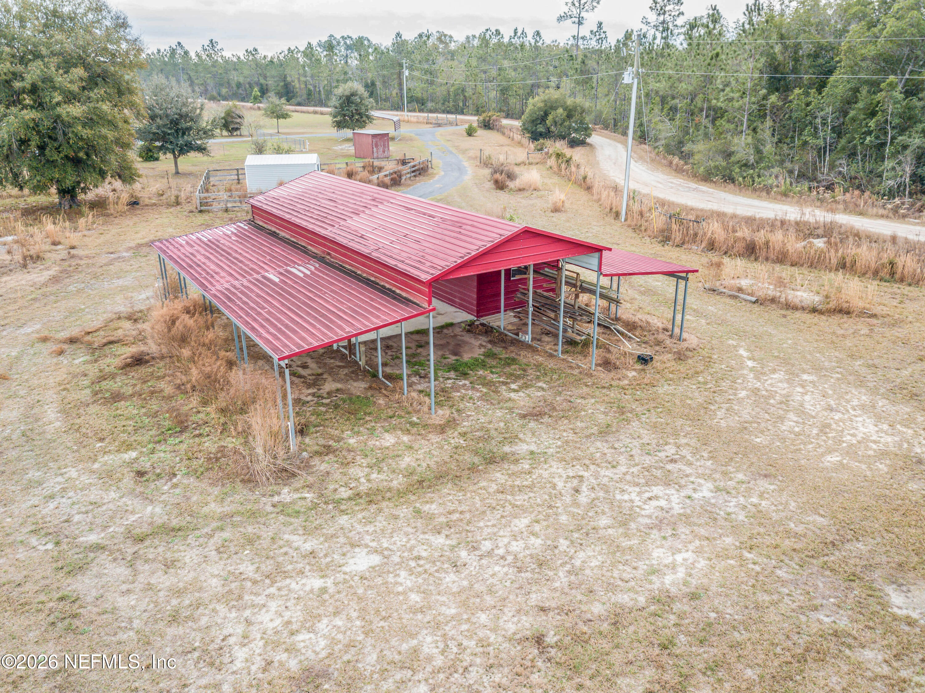 18100 Crews Road Glen St. Mary, FL 32040 - Photo 67 of 86 Barn