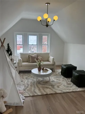 $469,900 | 3434 Sidney Street, St. Louis, MO 63118