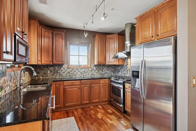 $439,900 | 4100 Spring Street, Unit 214, Spring Park, MN 55384