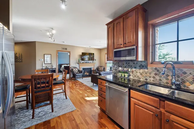 $439,900 | 4100 Spring Street, Unit 214, Spring Park, MN 55384