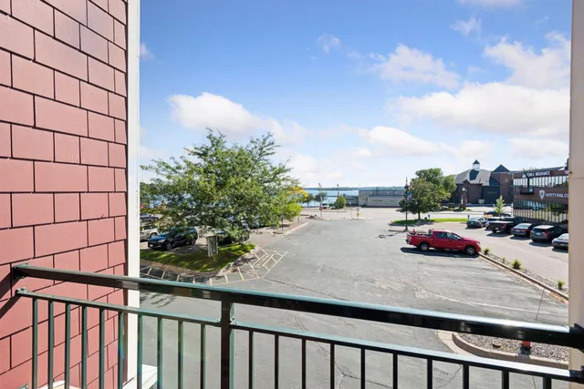 $439,900 | 4100 Spring Street, Unit 214, Spring Park, MN 55384