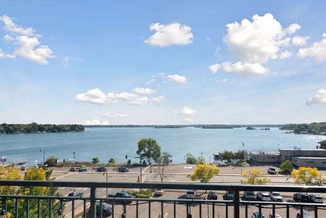 $439,900 | 4100 Spring Street, Unit 214, Spring Park, MN 55384