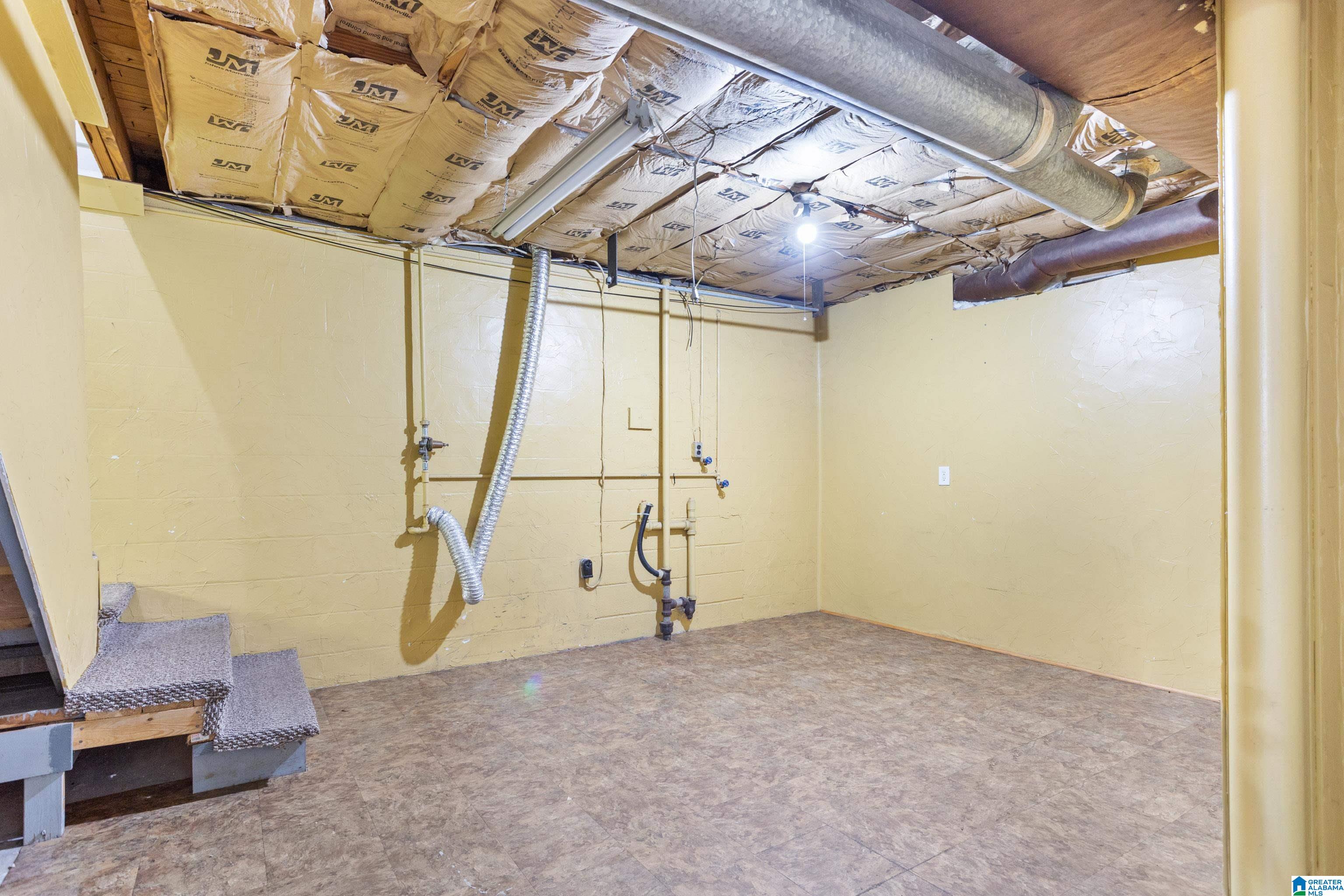 2011 Shady Lane Bessemer, AL 35023 - Photo 26 of 36