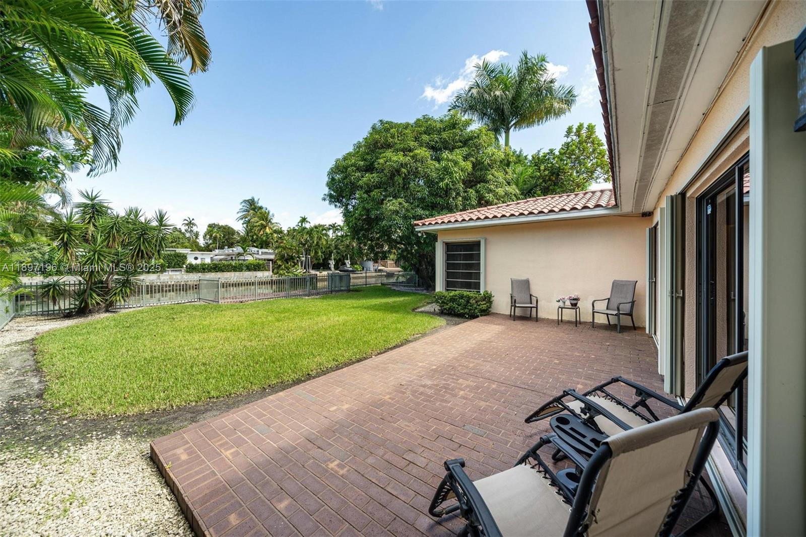 1855 Daytonia Road Miami Beach, FL 33141 - Photo 26 of 45