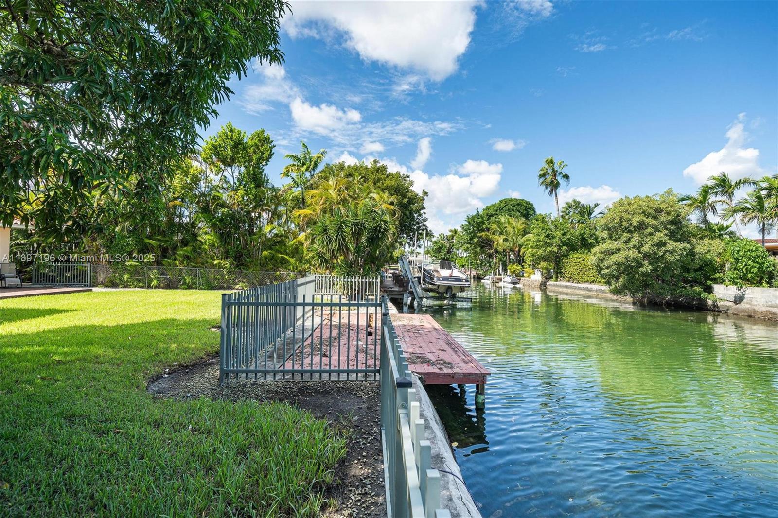 1855 Daytonia Road Miami Beach, FL 33141 - Photo 30 of 45