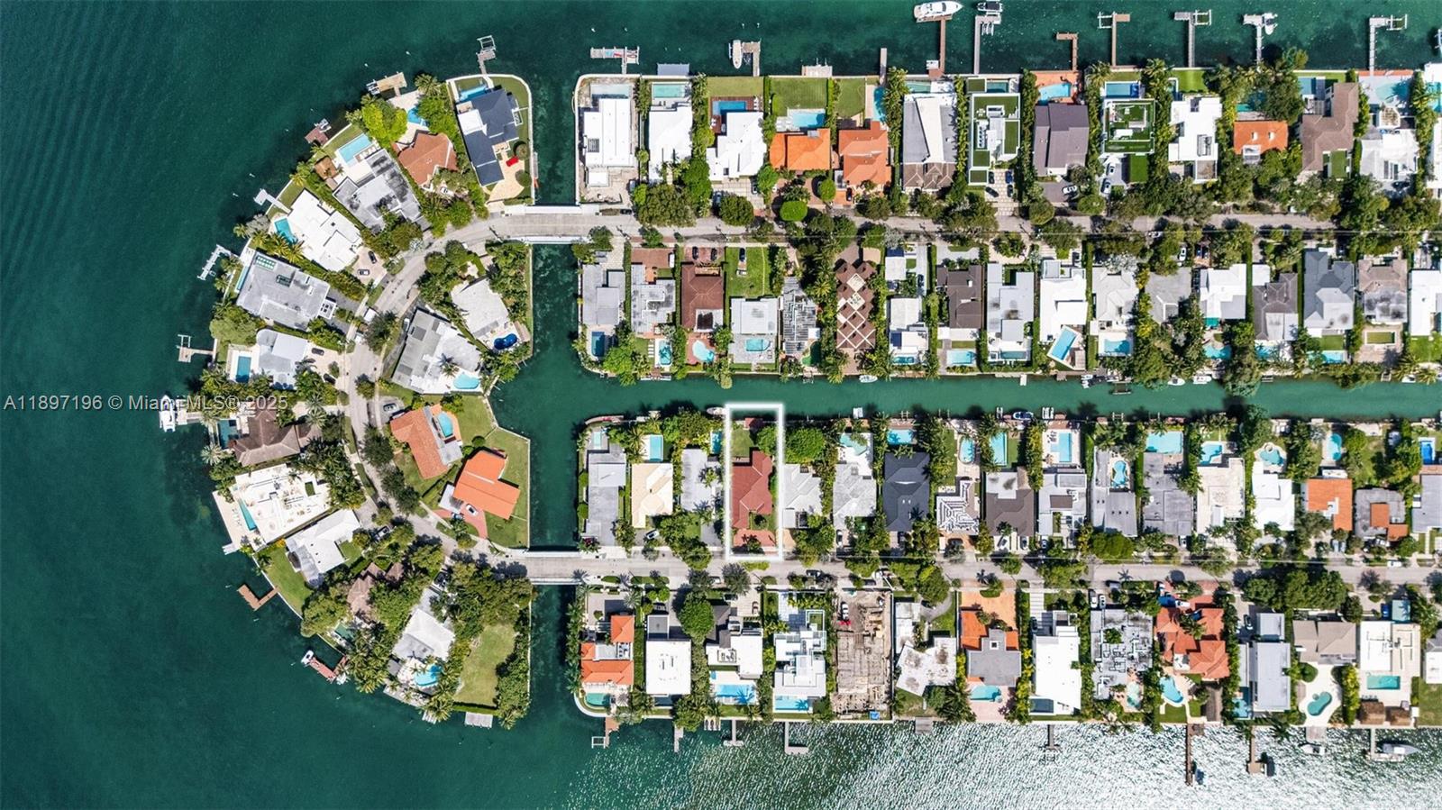 1855 Daytonia Road Miami Beach, FL 33141 - Photo 35 of 45