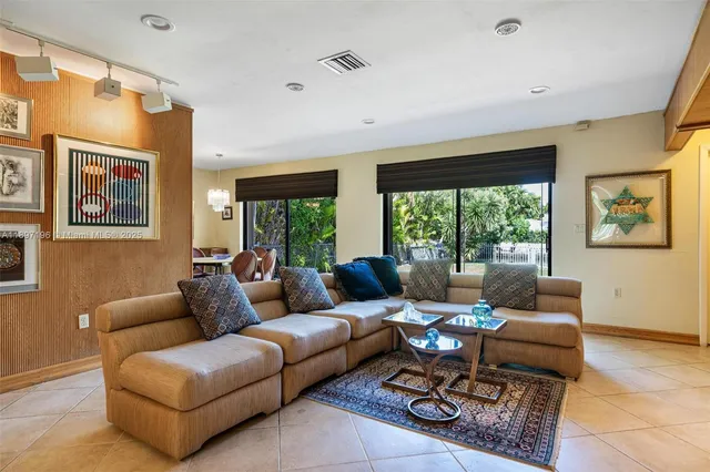 $2,897,500 | 1855 Daytonia Road, Miami Beach, FL 33141